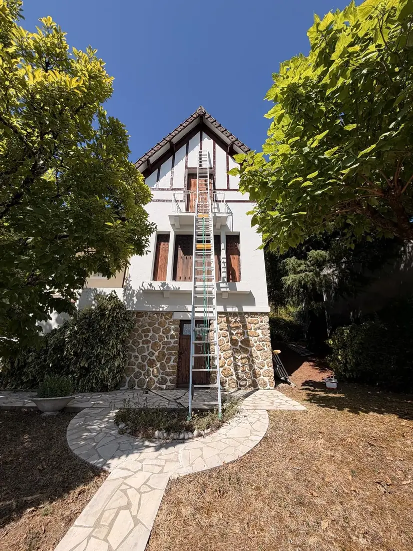 Reprise de charpente sur une maison de l'Indre